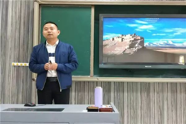 阳光学校张光健老师展示获奖微格课