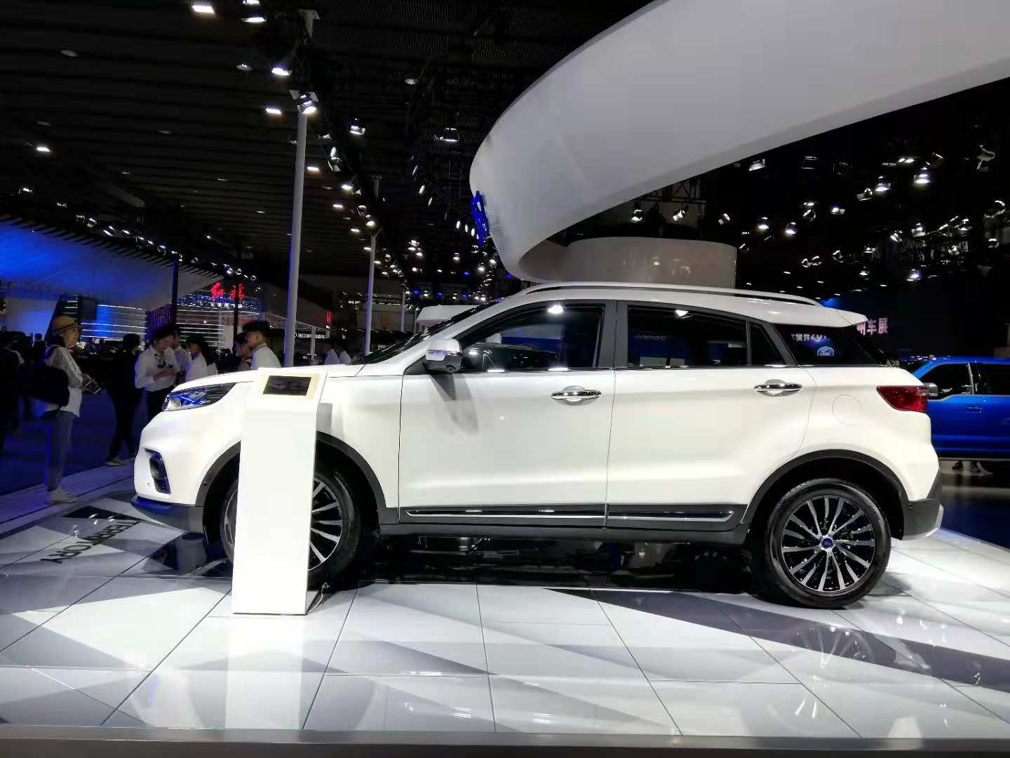 江鈴福特領界(江鈴福特領界suv)