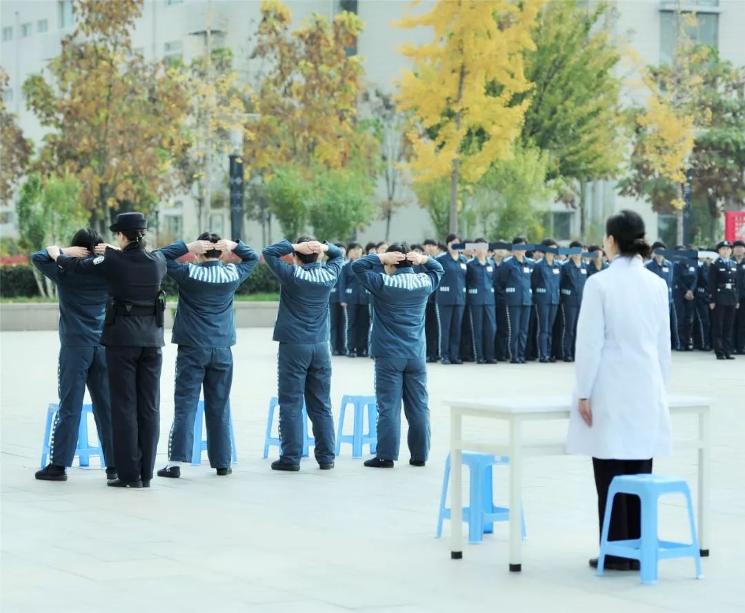 山东省女子监狱举行罪犯行为规范养成标准情景展示活动