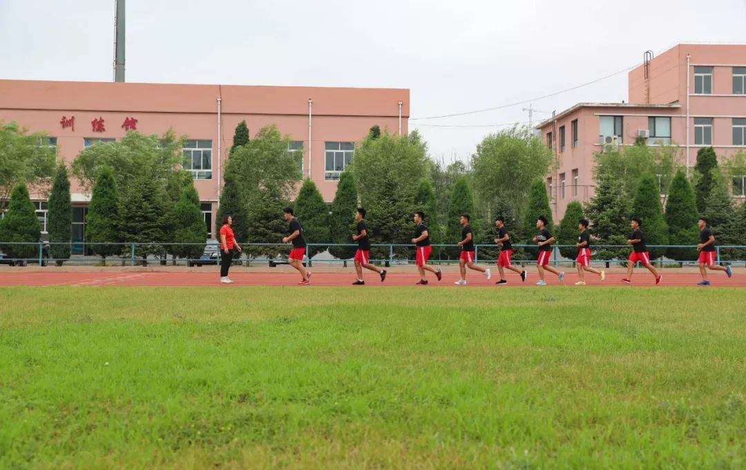 阜新市体育运动学校图片