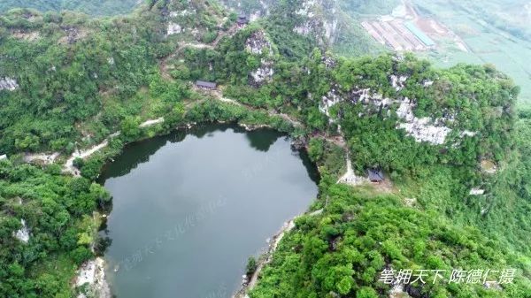 武宣八仙天池掠奇三几百米高的天水从哪来