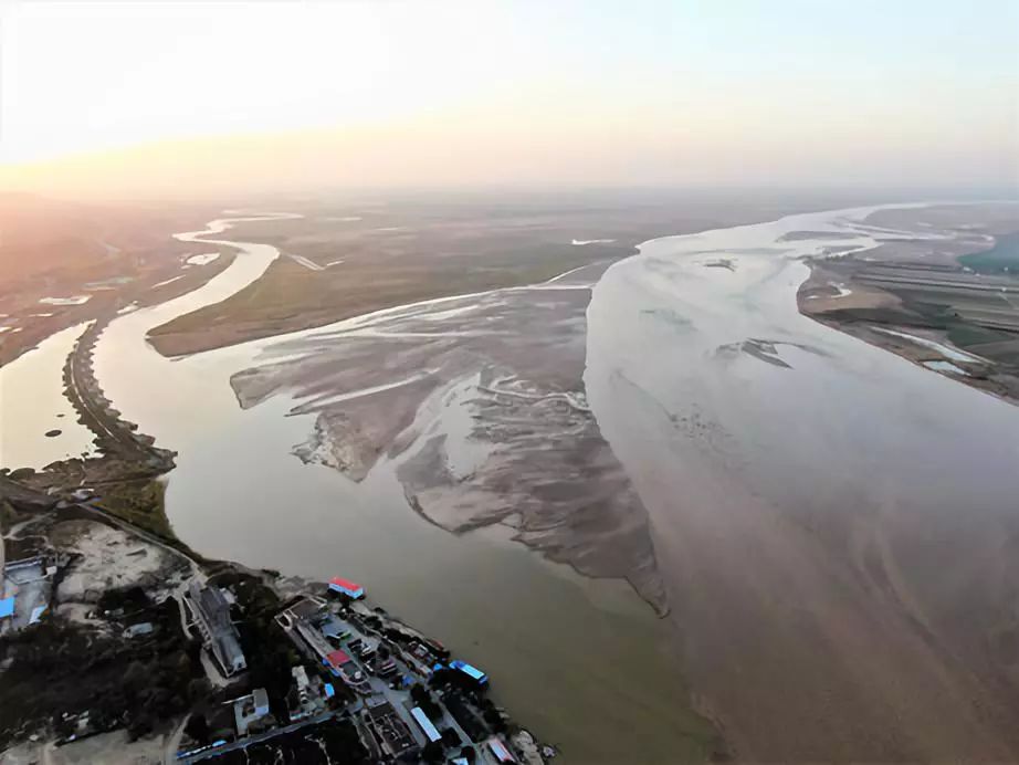 泾河后渭河平原//雷亚鸣摄创造了周秦汉唐的辉煌因为这里的富饶才能在