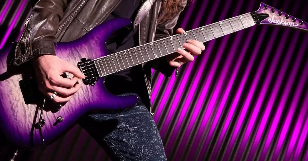 流光溢彩丨二维世界中的jackson吉他
