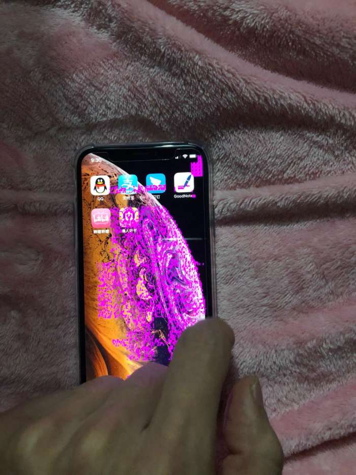 iphonexsmax翻車零下2度出現花屏現象