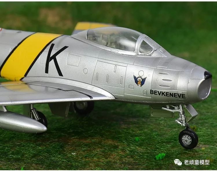 1:72 f-86佩刀戰鬥機 靜態免拼裝成品模型