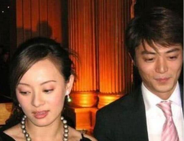 7年前霍建华在孙俪婚礼现场最后一张照片显示他非常紧张