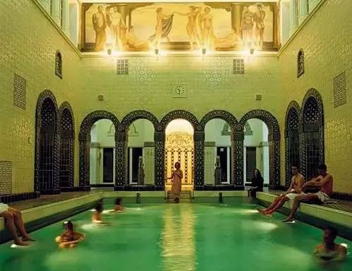 古罗马温水浴室图片