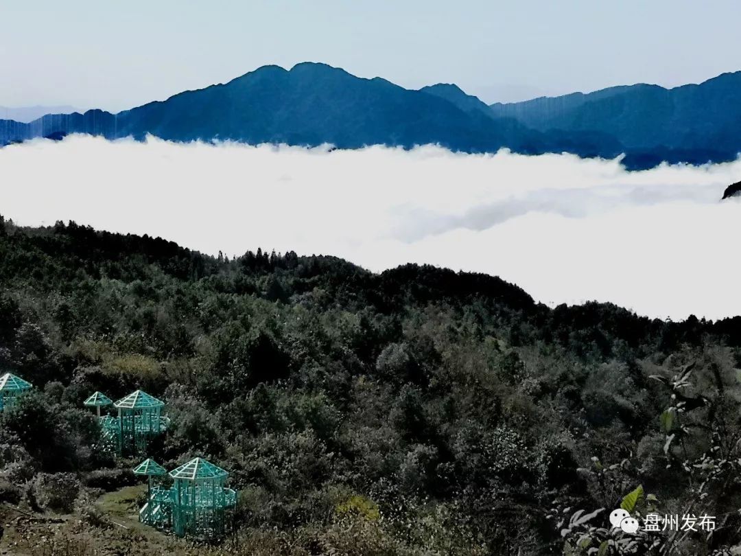 盤州發佈貴州娘娘山雲海裡有座望夫塔