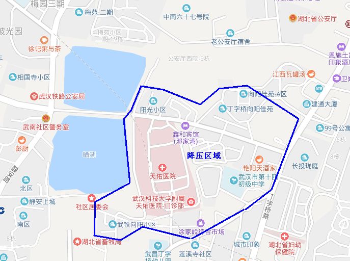 楊泗港快速通道供水管道工程 dn1600新舊管連接影響區域:南湖花園一帶