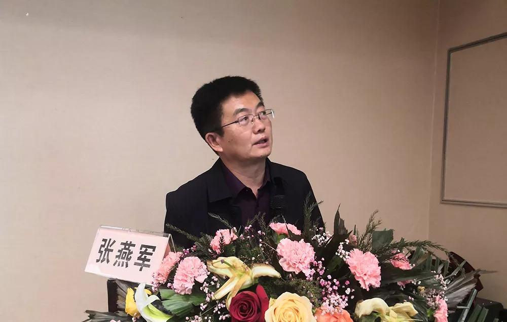 陕西省肿瘤医院内三科张燕军主任授课下午进行了病例讨论,我院肿瘤