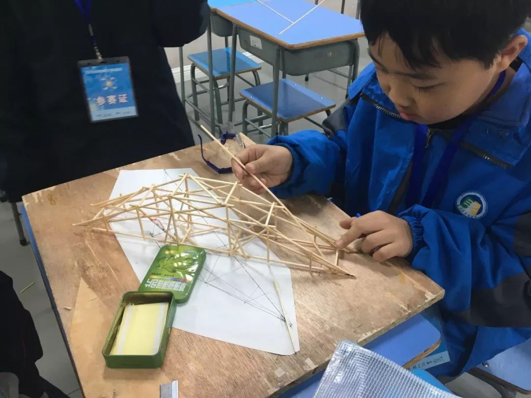 木梁承重设计图小学生图片