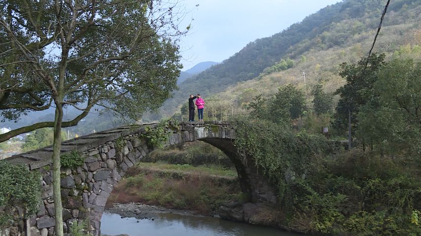 重走唐诗之路桃源古村诗人寄情山水寻刘阮遇仙足迹