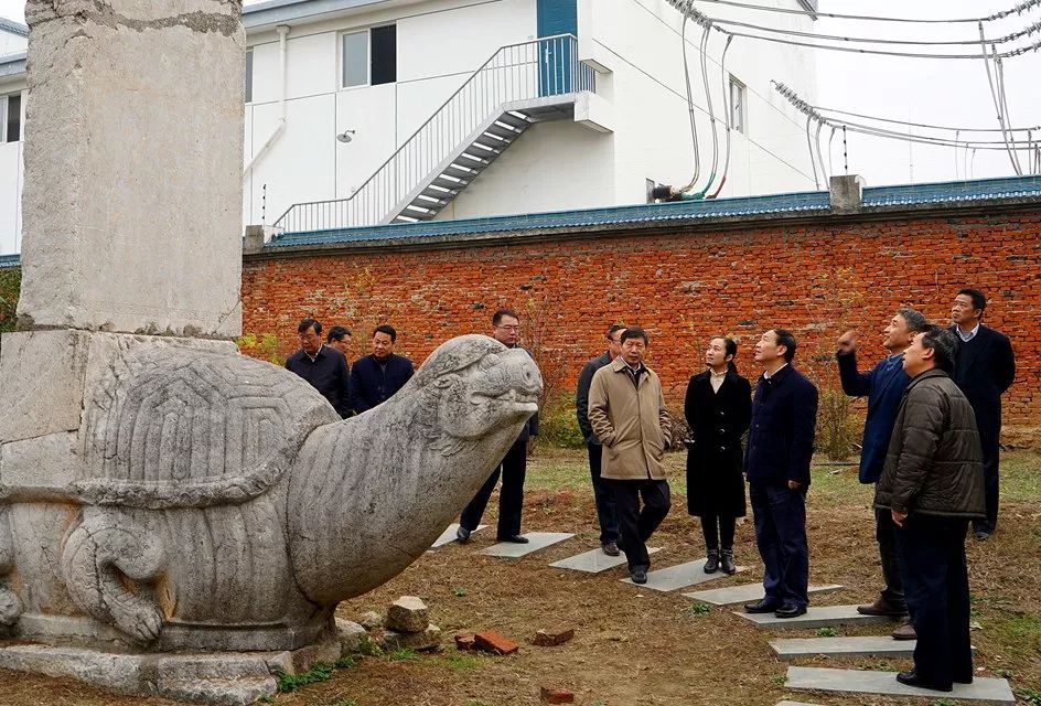 蚌埠市委书记汪莹纯带领相关领导视察汤和墓古迹园