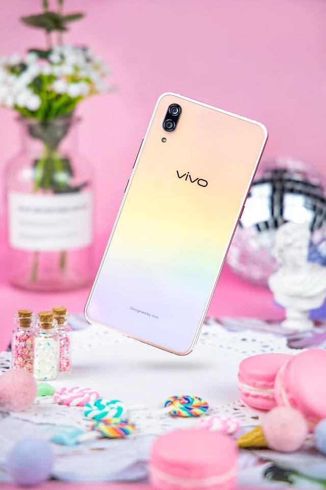 vivo x23幻彩版第一波口碑出炉,真香!