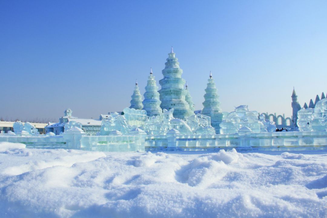 成都天府广场冰雪世界图片