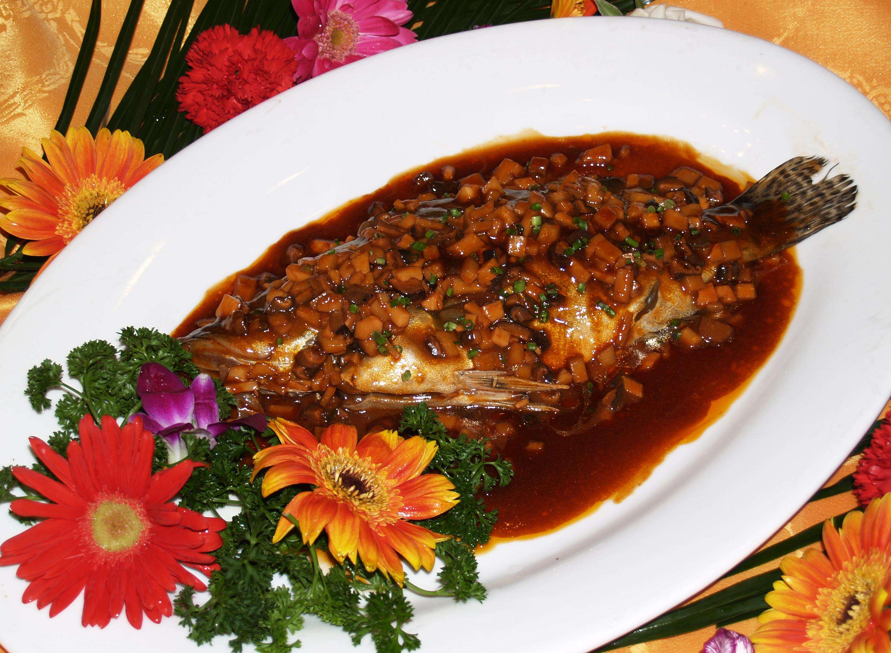 安徽地方特色菜:除了臭鳜鱼,其他几样你肯定连听都没听过