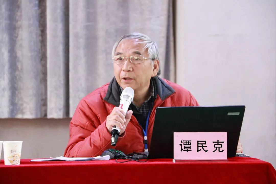 助力首场2019中小衔接家长会