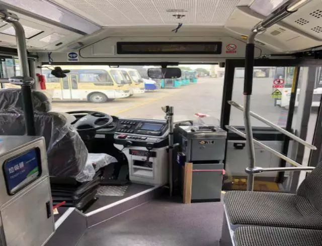 到年底 苏州8成公交车司机位都将有安全座驾