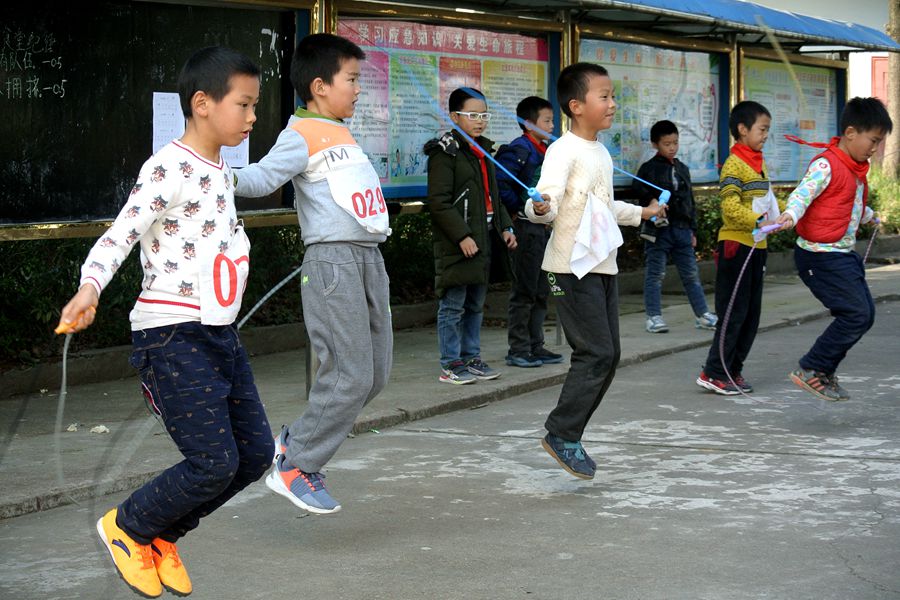 展示学校阳光体育活动成果,11月22至23日,澧县城头山镇车溪小学2018