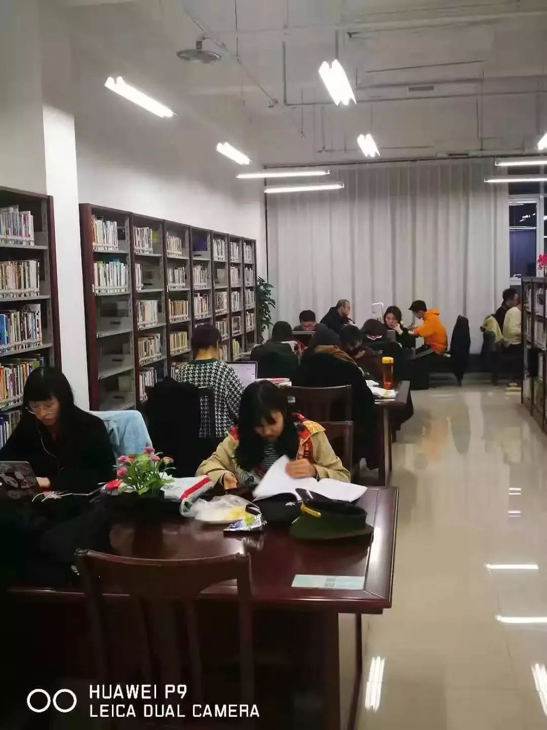 讀書不打烊北京電影學院24小時圖書館試運行