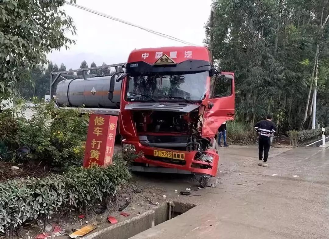 福清宏路车祸今天图片