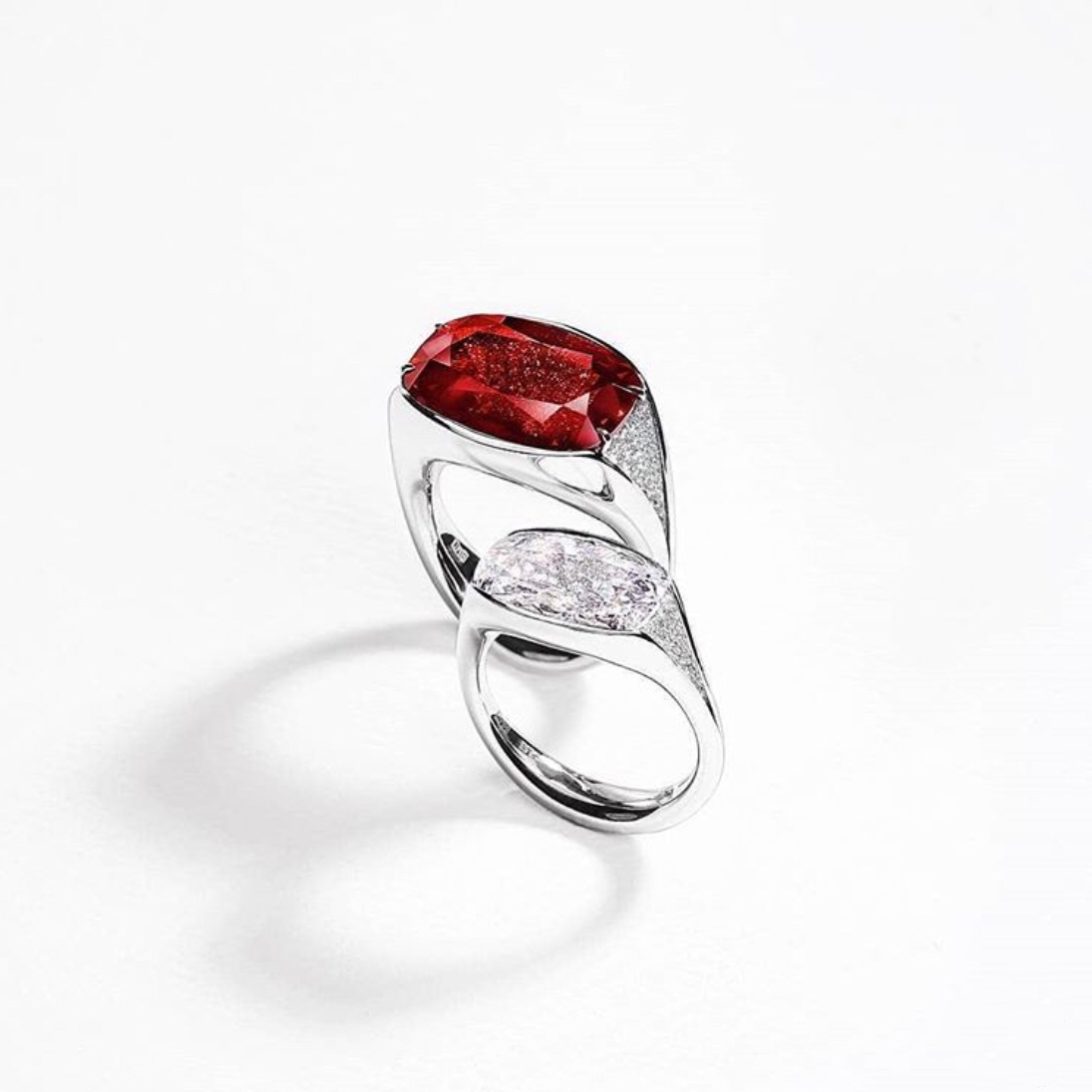 蒂芙尼红宝石戒指(宝格丽最经典10款项链价格)