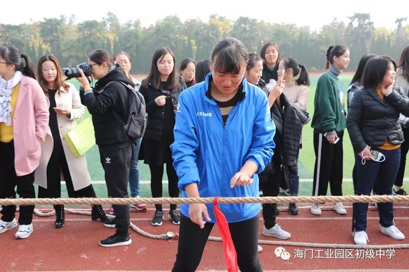 三星初中代表隊參加海門工業園區2018年全民運動會