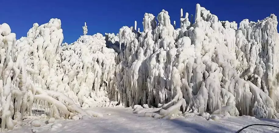 全国联运杭州至哈尔滨6日5晚跟团游全程0购物亚布力冰凌谷冰雪画廊