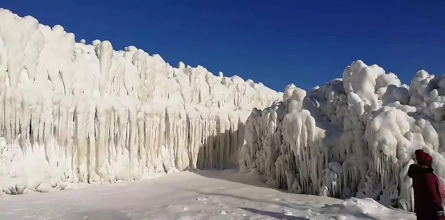 全国联运杭州至哈尔滨6日5晚跟团游全程0购物亚布力冰凌谷冰雪画廊