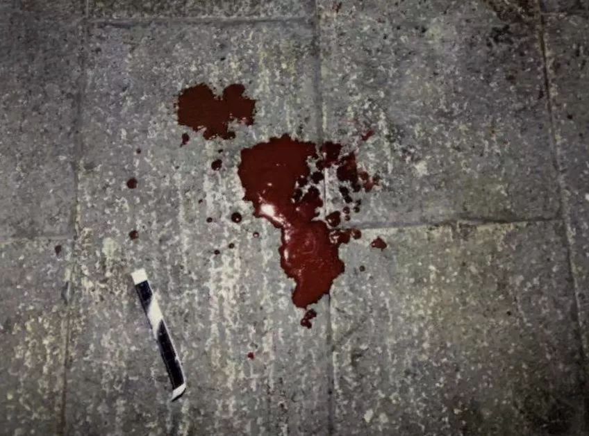 地上有血的照片真实图片