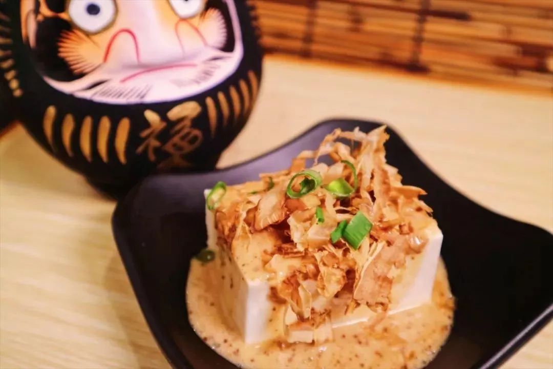 日料麻酱冷豆腐图片