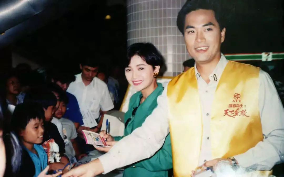陈庭威和他老婆照片图片