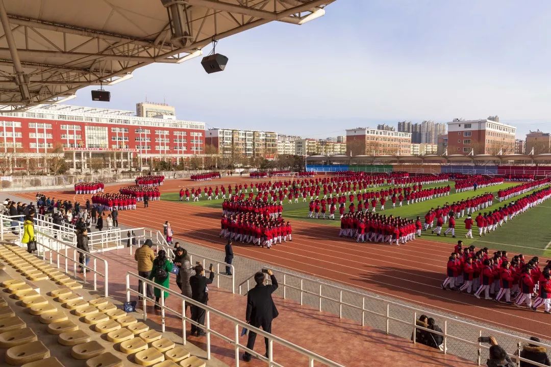 通辽五中西门图片