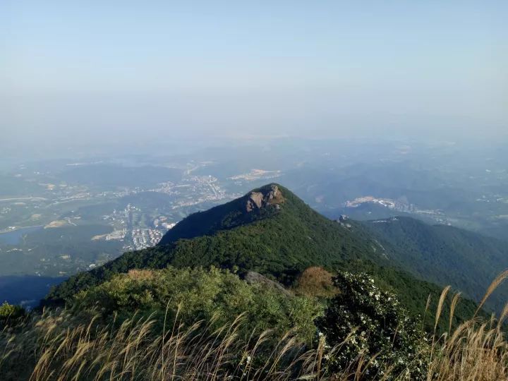 12月2日周日千米峰系列之登高罗浮山飞云顶赏千米高峰绝美风景