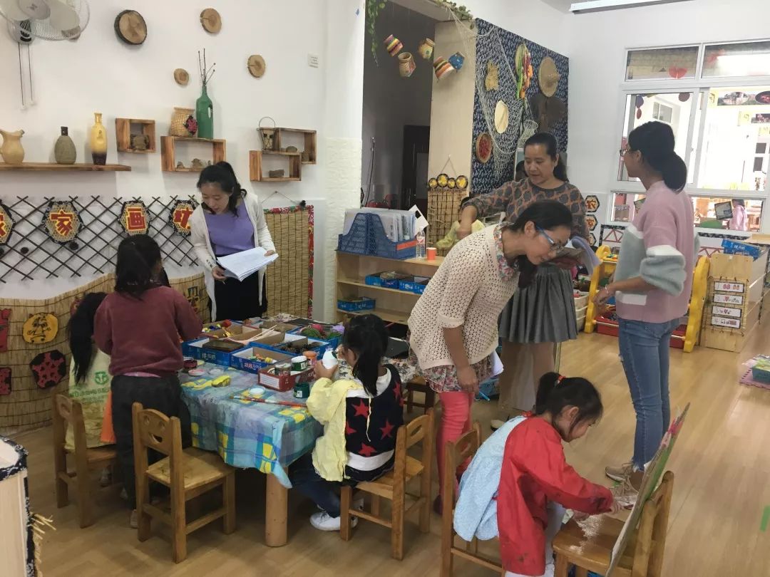 泰寧縣丹霞幼兒園開展區域活動檢查指導工作