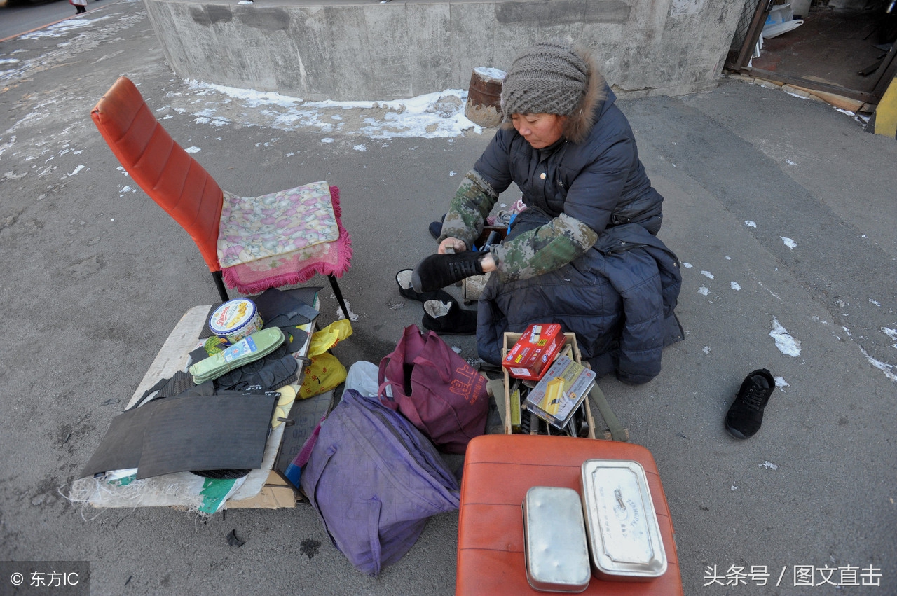 9张图直击摆摊人的艰辛摆摊人心酸下辈子真的不愿摆摊了