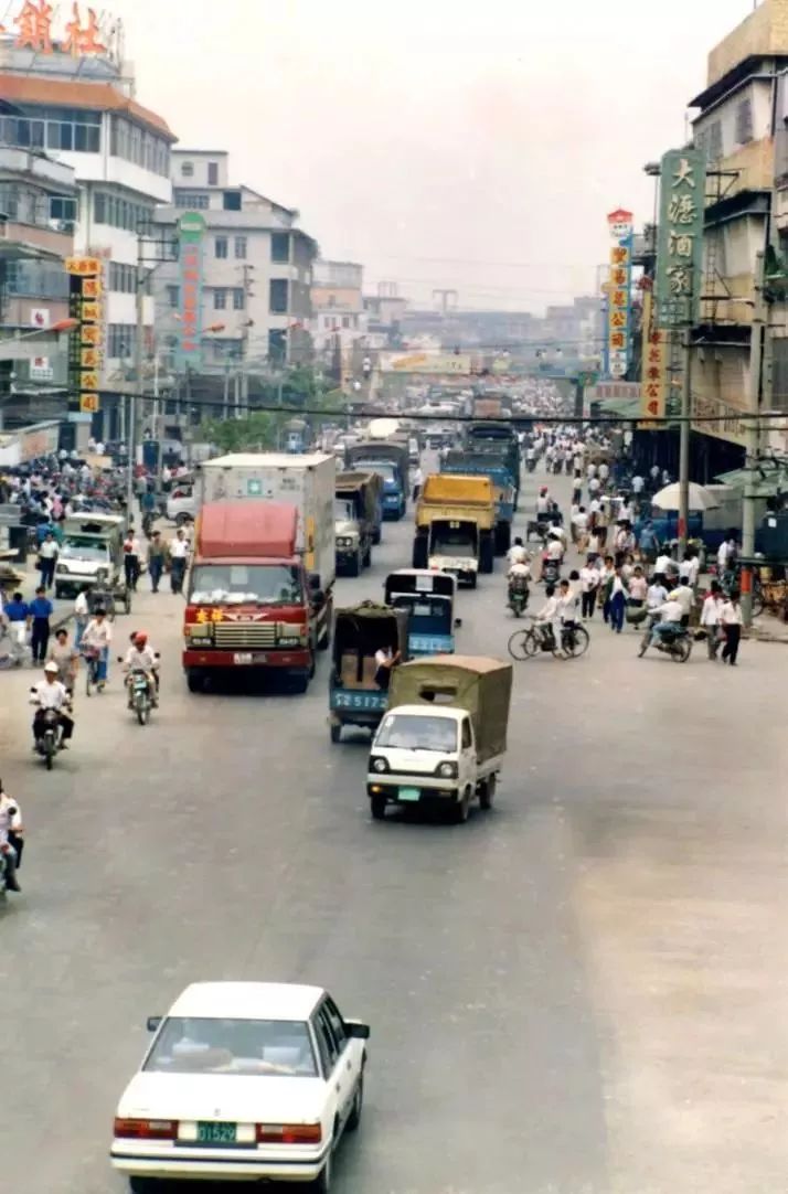 盐步街道公交车图片