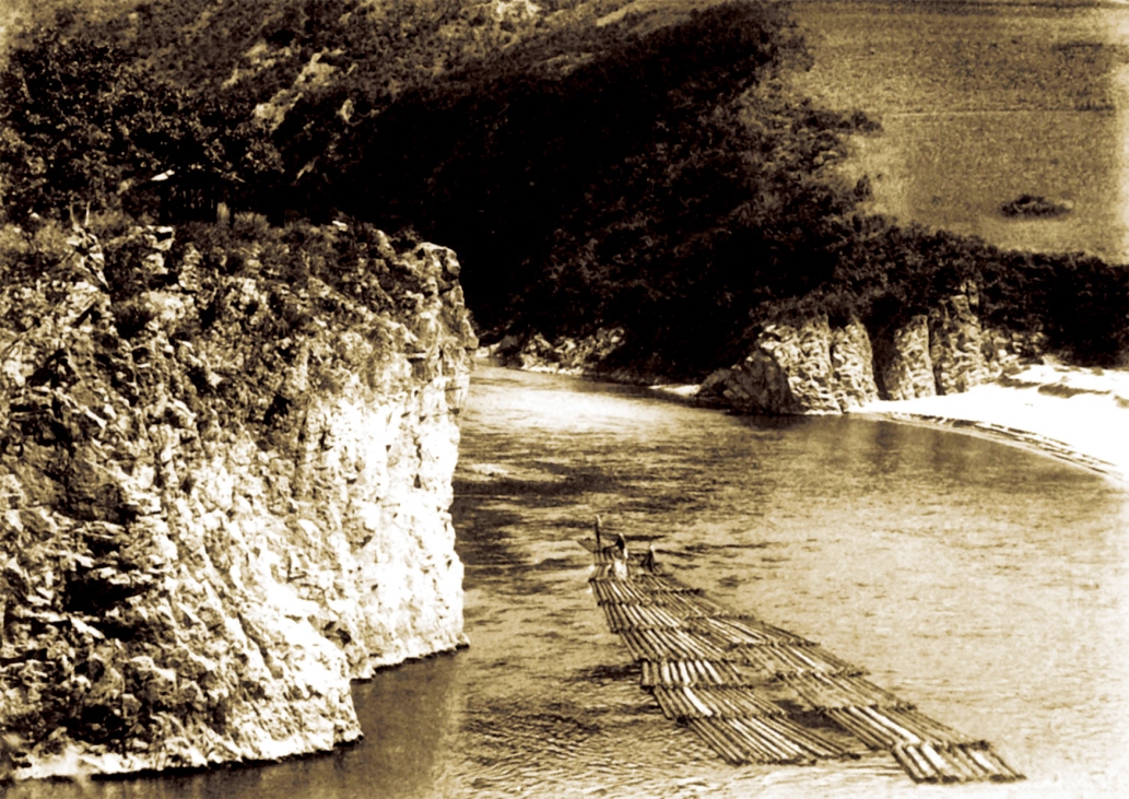 鸭绿江上游木排二历史老照片