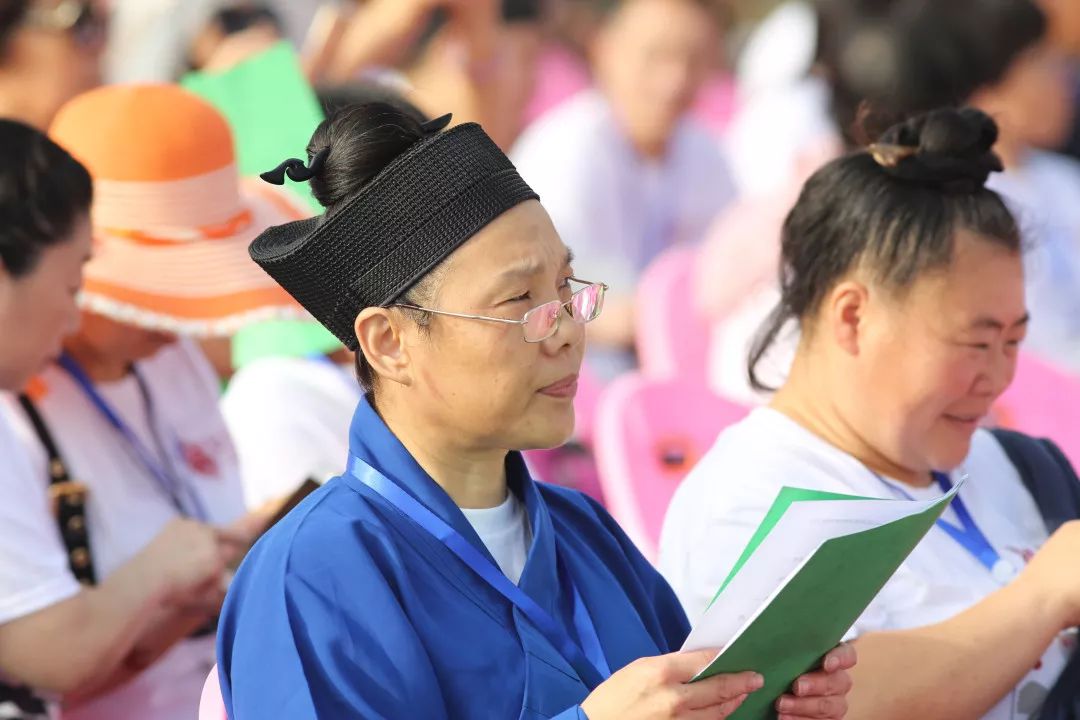 第二届海峡两岸南宗道教养生体验交流大会今日在海南玉蟾宫开幕