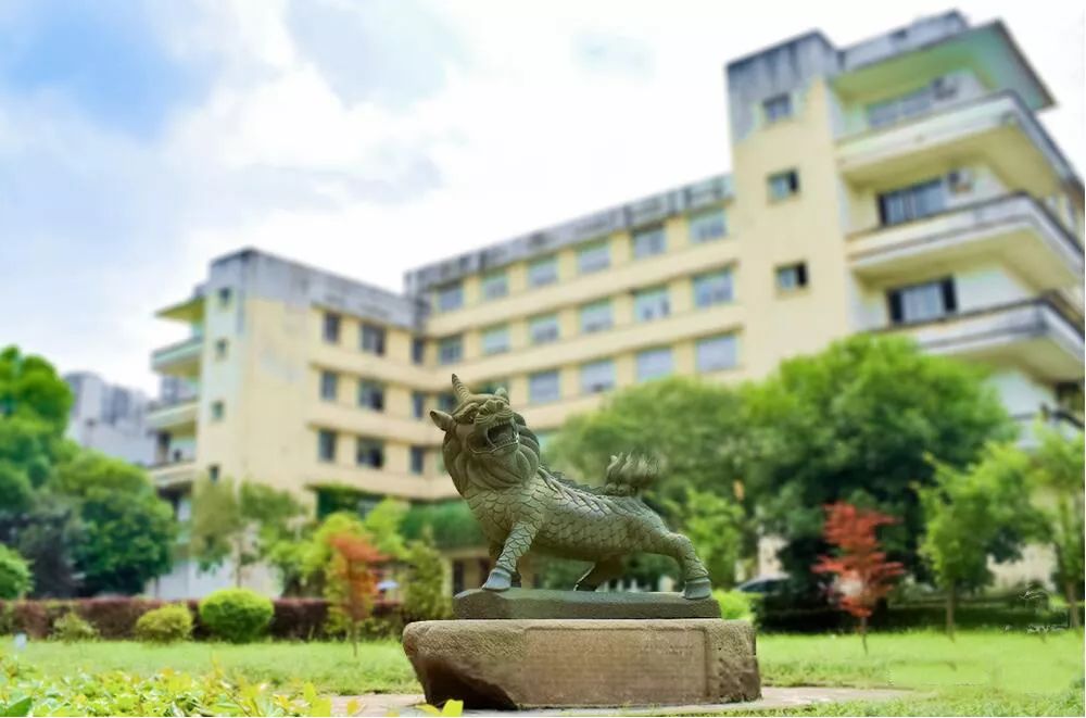 獬豸西南政法大学图片