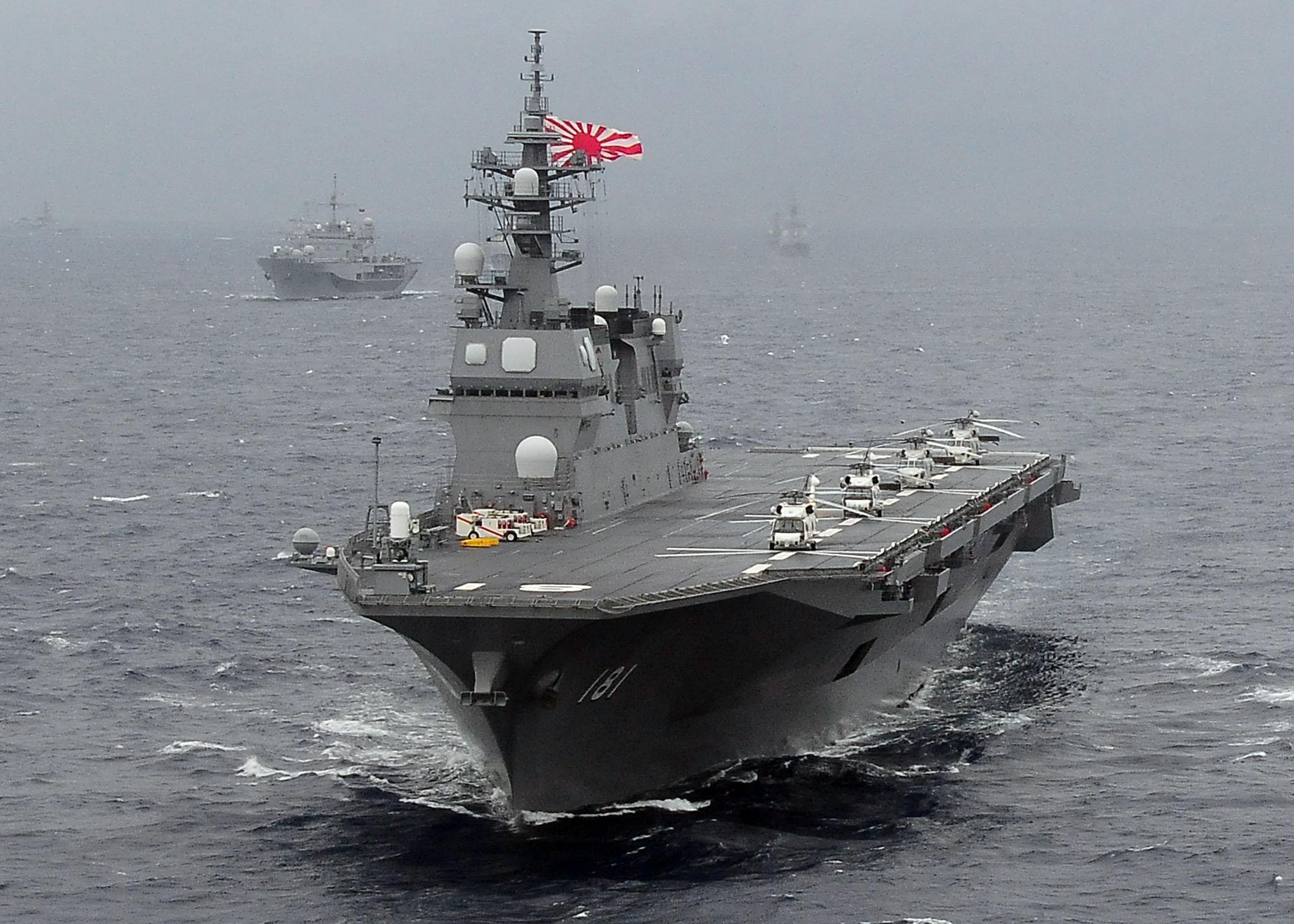 日本将拥有四艘航母得了吧成为世界第二海军行了吧