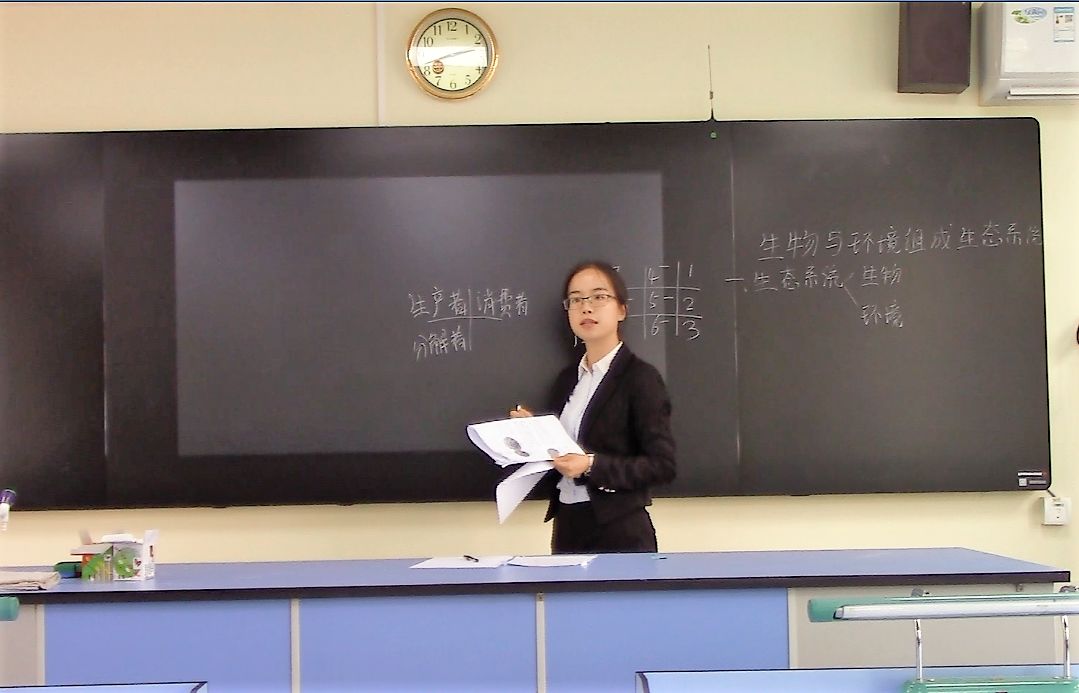 曹绍华中学数学:叶 凡,邱粉珊(市赛)中学英语:唐禹详中学化学:何维肖