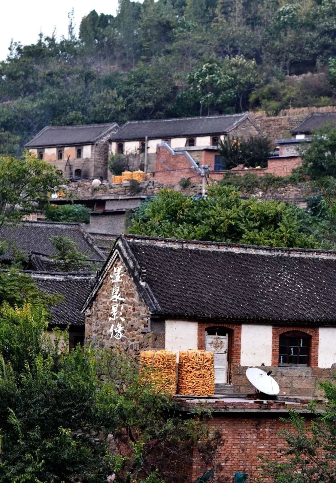 泰安道朗镇里峪村景点图片