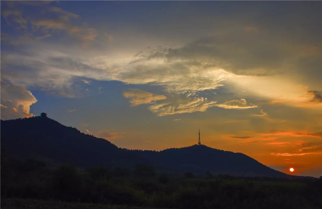 美麗的宛溪河夢幻荷花宛陵湖日出朝霞漫天飛宛陵湖夜景全景圖雪後宛陵