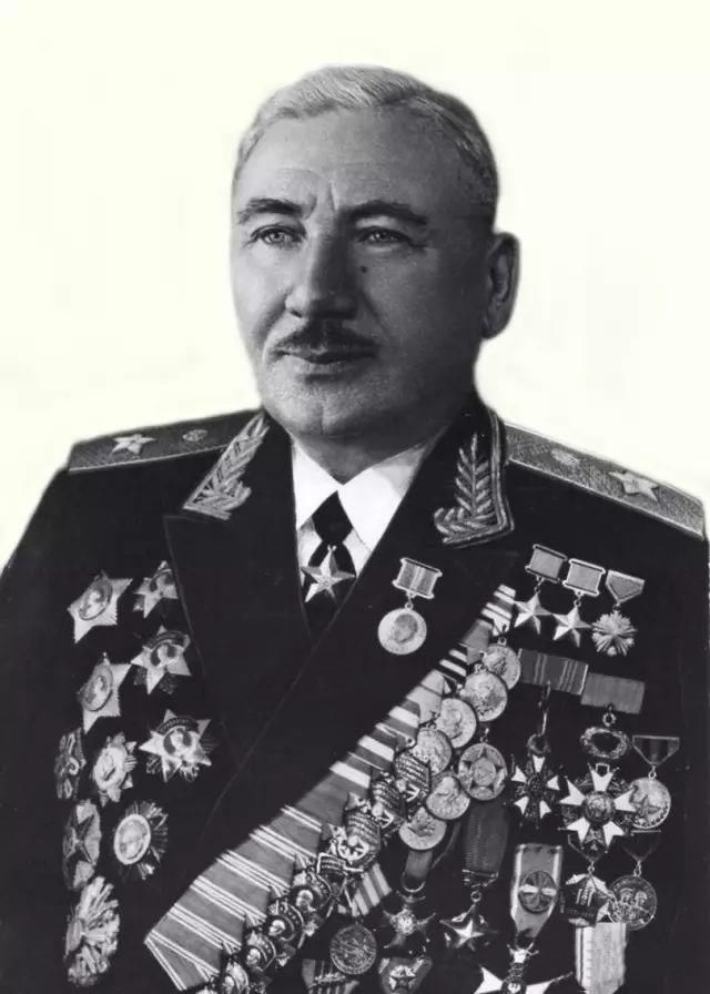 苏联历任国防部长图片