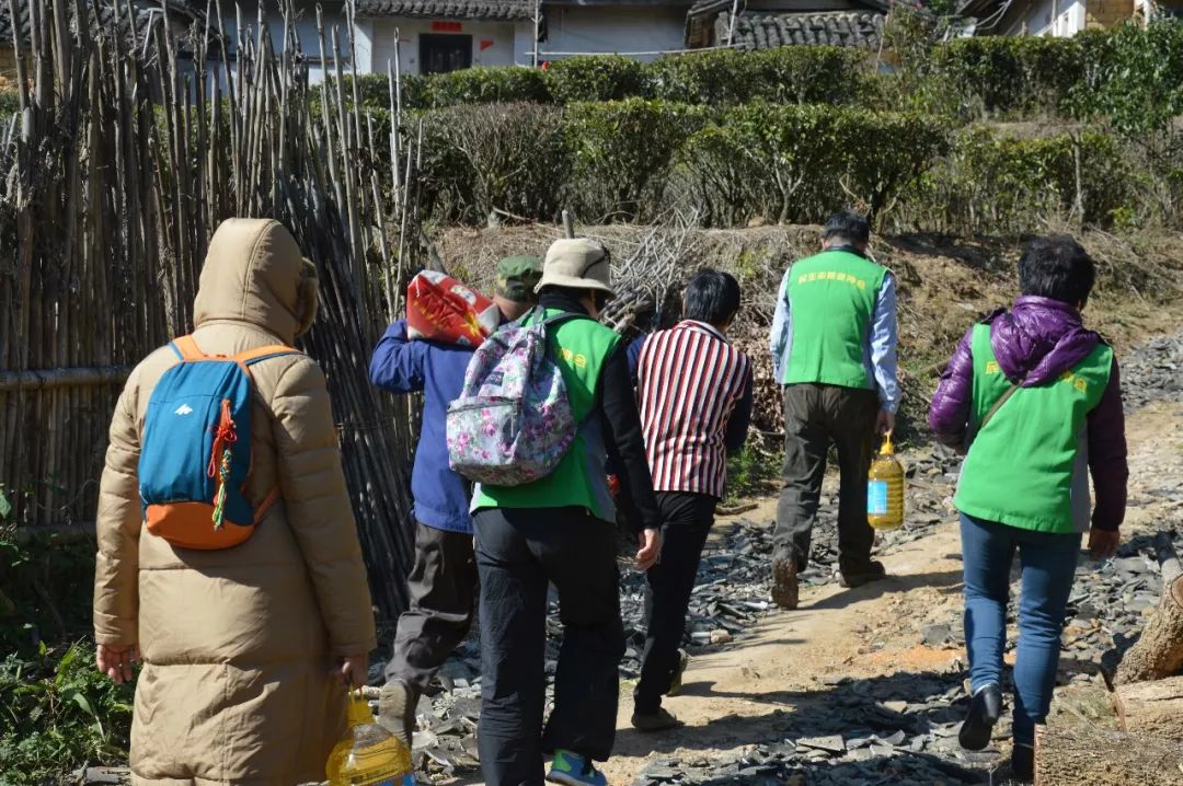 走進潮安區赤鳳鎮安溪村走進饒平縣樟溪鎮英粉村走進潮安區文祠鎮愛的