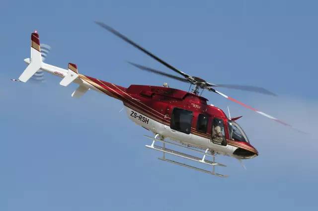 贝尔-301直升机图片