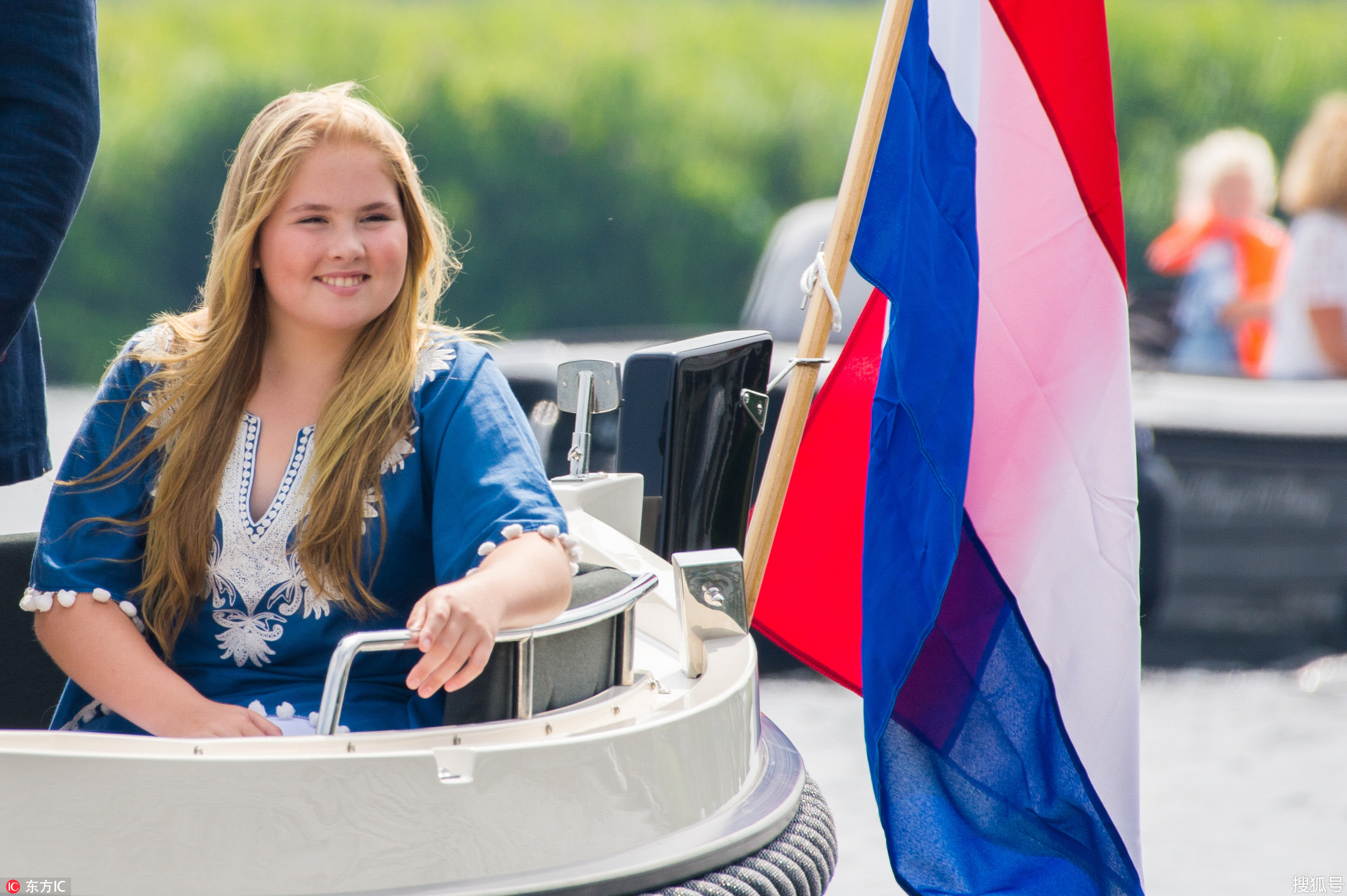 圆圆的公主也可爱 荷兰未来女王阿玛莉亚将满15岁-搜狐大视野-搜狐新闻