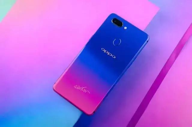 oppor15星云版(oppor15星云版什么时候出的)