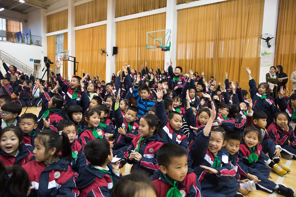 动手改造创想未来中环实验小学第五届科技月落下帷幕